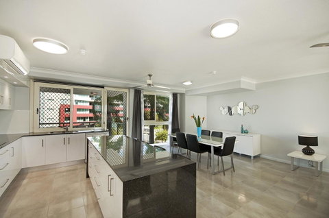 Mariners North Holiday Apartments - Accommodation Main Beach 29