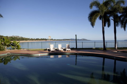 Mariners North Holiday Apartments - Accommodation Main Beach 12