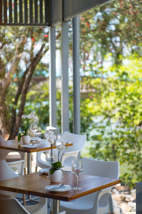 Heart Hotel And Gallery Whitsundays - Accommodation Main Beach 19