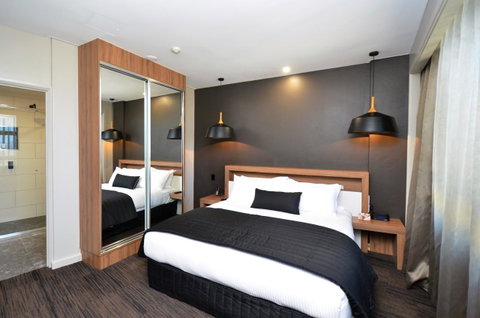 Hotel Grand Chancellor Townsville - Accommodation Main Beach 3