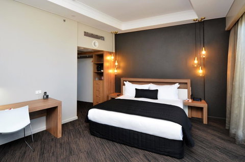Hotel Grand Chancellor Townsville - Accommodation Main Beach 4
