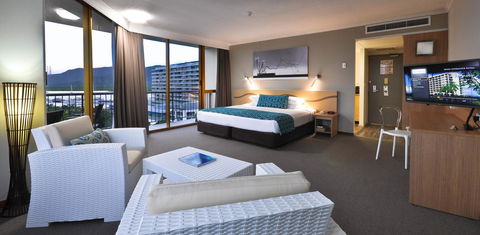 Pacific Hotel Cairns - Accommodation Main Beach 42