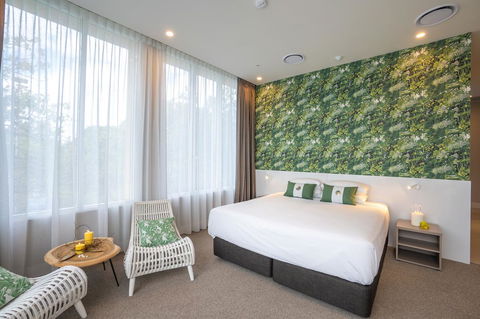 Pacific Hotel Cairns - Accommodation Main Beach 0