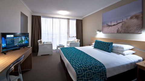 Pacific Hotel Cairns - Accommodation Main Beach 34