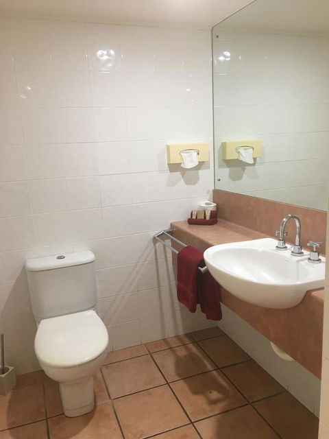 Eco Village Mission Beach - Accommodation Main Beach 11