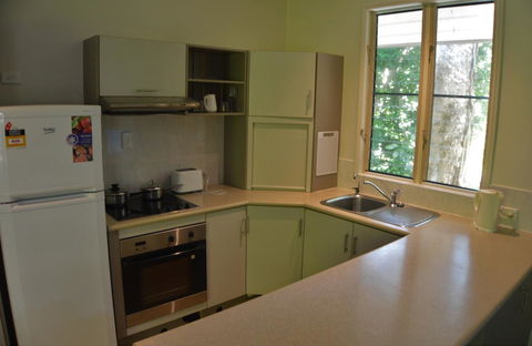 Eco Village Mission Beach - Accommodation Main Beach 17