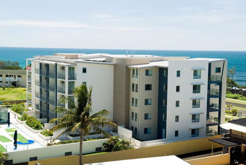 The Point Resort - Accommodation Main Beach 0