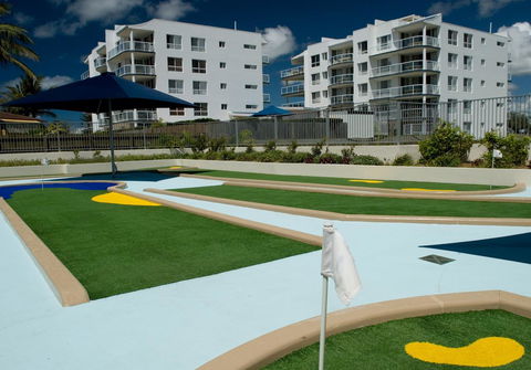 The Point Resort - Accommodation Main Beach 11