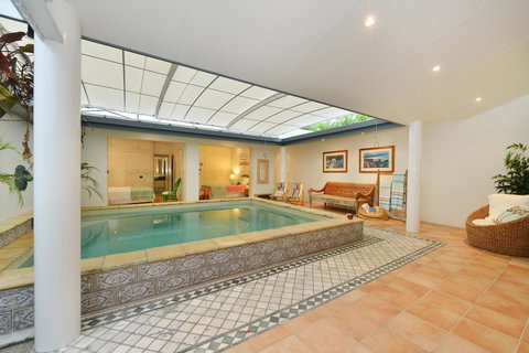 [ ANDY'S BEACH HOUSE ] - Accommodation Main Beach 22