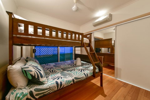 Bella Vista On Nara Pets Welcome - Accommodation Main Beach 15