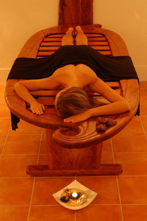 The Reef House Adults Retreat - Enjoy 28 Complimentary Inclusions - Accommodation Main Beach 23