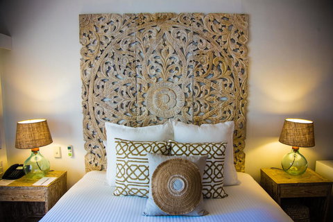 The Reef House Adults Retreat - Enjoy 28 Complimentary Inclusions - Accommodation Main Beach 15