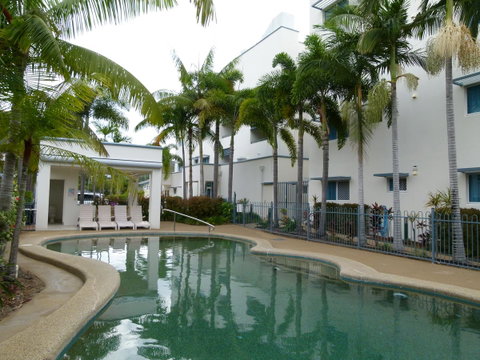 Madison Ocean Breeze Apartments - Accommodation Main Beach 16