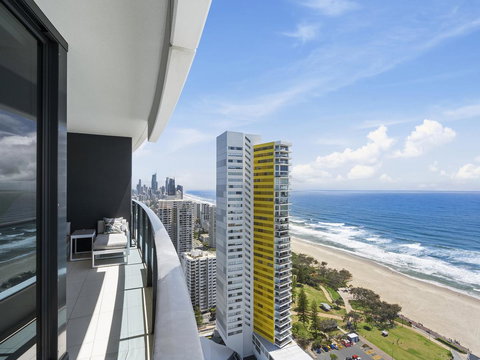 Oracle Resort Broadbeach - Gclr - Accommodation Main Beach 17