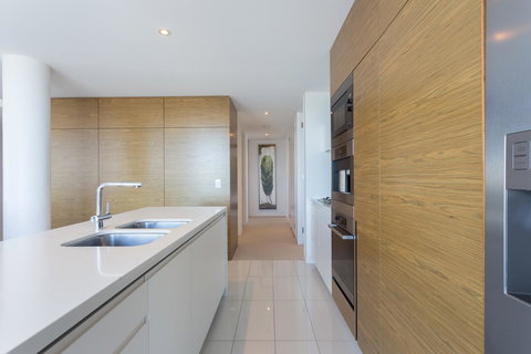 Oracle Resort Broadbeach - Gclr - Accommodation Main Beach 38