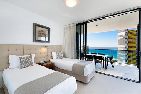 Oracle Resort Broadbeach - Gclr - Accommodation Main Beach 3