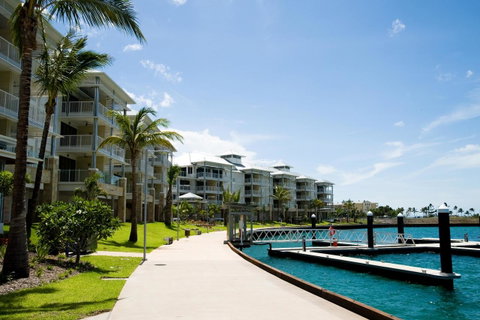 The Boathouse Apartments - Accommodation Main Beach 24