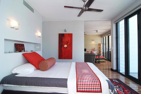 The Boathouse Apartments - Accommodation Main Beach 17