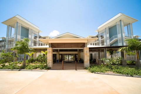The Boathouse Apartments - Accommodation Main Beach 18