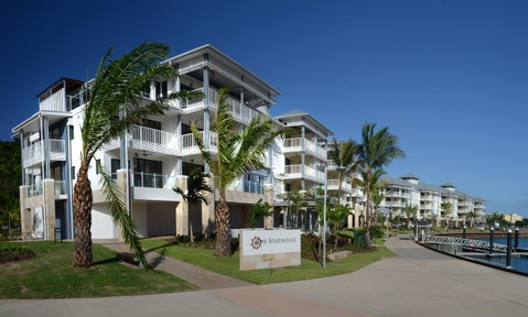The Boathouse Apartments - Accommodation Main Beach 5