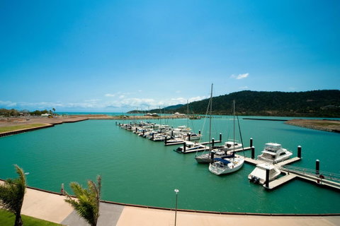The Boathouse Apartments - Accommodation Main Beach 2