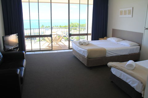 Ocean Views At Whitsunday Terraces Resort - Accommodation Main Beach 11