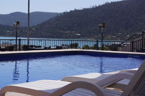 Ocean Views At Whitsunday Terraces Resort - Accommodation Main Beach 4
