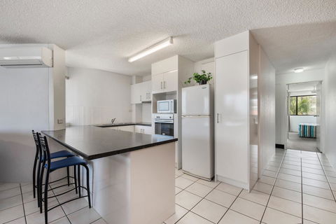 Alexandria Apartments - Accommodation Main Beach 17