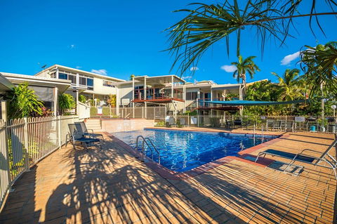 Airlie Apartments - Accommodation Main Beach 4