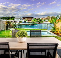 Blue lagoon Villa A - Accommodation Main Beach