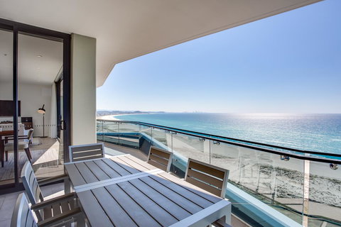 Iconic Kirra Beach Resort - Accommodation Main Beach 21