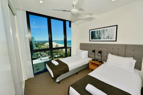 Iconic Kirra Beach Resort - Accommodation Main Beach 6