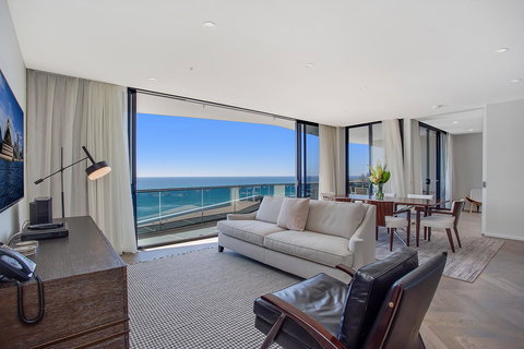 Iconic Kirra Beach Resort - Accommodation Main Beach 23