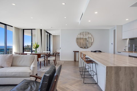 Iconic Kirra Beach Resort - Accommodation Main Beach 34