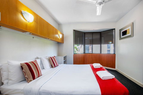 Tiki Hotel Apartments Surfers Paradise - Accommodation Main Beach 1