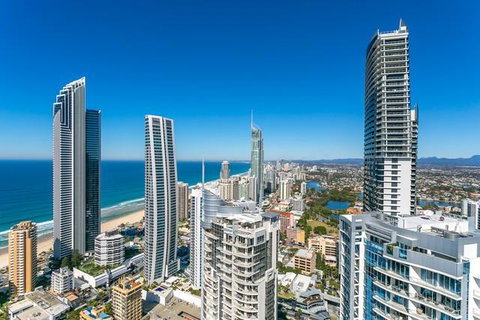 Beach Stay - Ocean & Riverview Resort Chevron Renaissance Central Surfers Paradise - Accommodation Main Beach 23