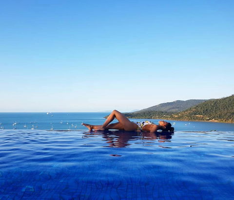 Pinnacles - Accommodation Main Beach 11