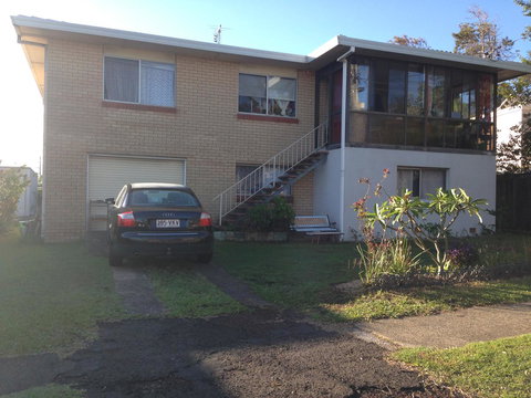 XYL Pets Friendly Seaside Boutique Guesthouse - Accommodation Main Beach 35