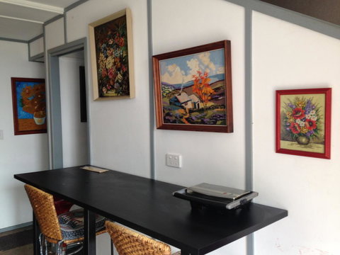 XYL Pets Friendly Seaside Boutique Guesthouse - Accommodation Main Beach 6