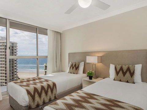 Sunbird Beach Resort Main Beach - Accommodation Main Beach 23