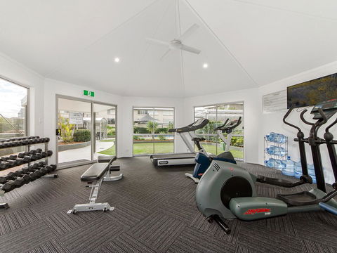Sunbird Beach Resort Main Beach - Accommodation Main Beach 40