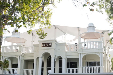 Sarayi Boutique Hotel - Accommodation Main Beach 26