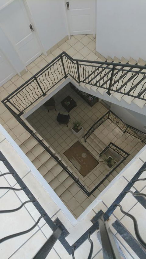 Sarayi Boutique Hotel - Accommodation Main Beach 36