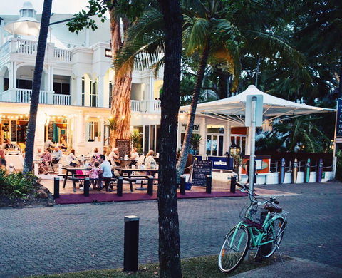 Sarayi Boutique Hotel - Accommodation Main Beach 23