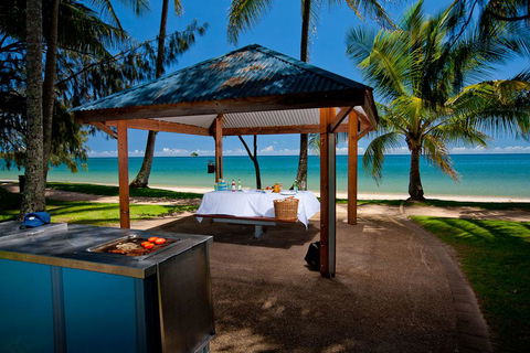 Sarayi Boutique Hotel - Accommodation Main Beach 6