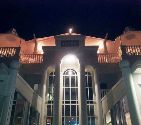 Sarayi Boutique Hotel - Accommodation Main Beach 25