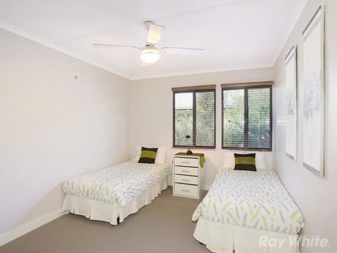 Beach House On Jones Parade, Central Coolum Beach - Accommodation Main Beach 10