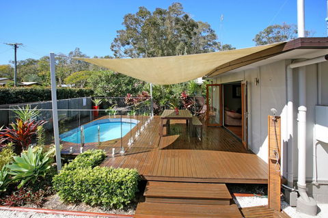 Beach House On Jones Parade, Central Coolum Beach - Accommodation Main Beach 0