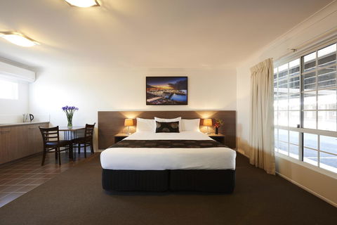 Takalvan Motel - Accommodation Main Beach 12