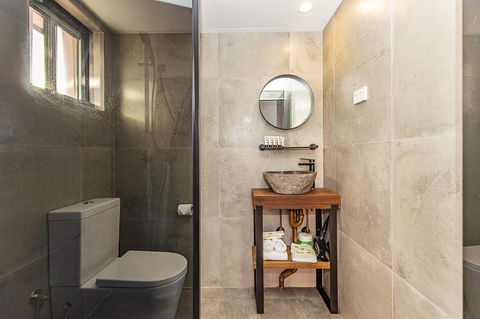 The Pink Hotel Coolangatta - Accommodation Main Beach 31